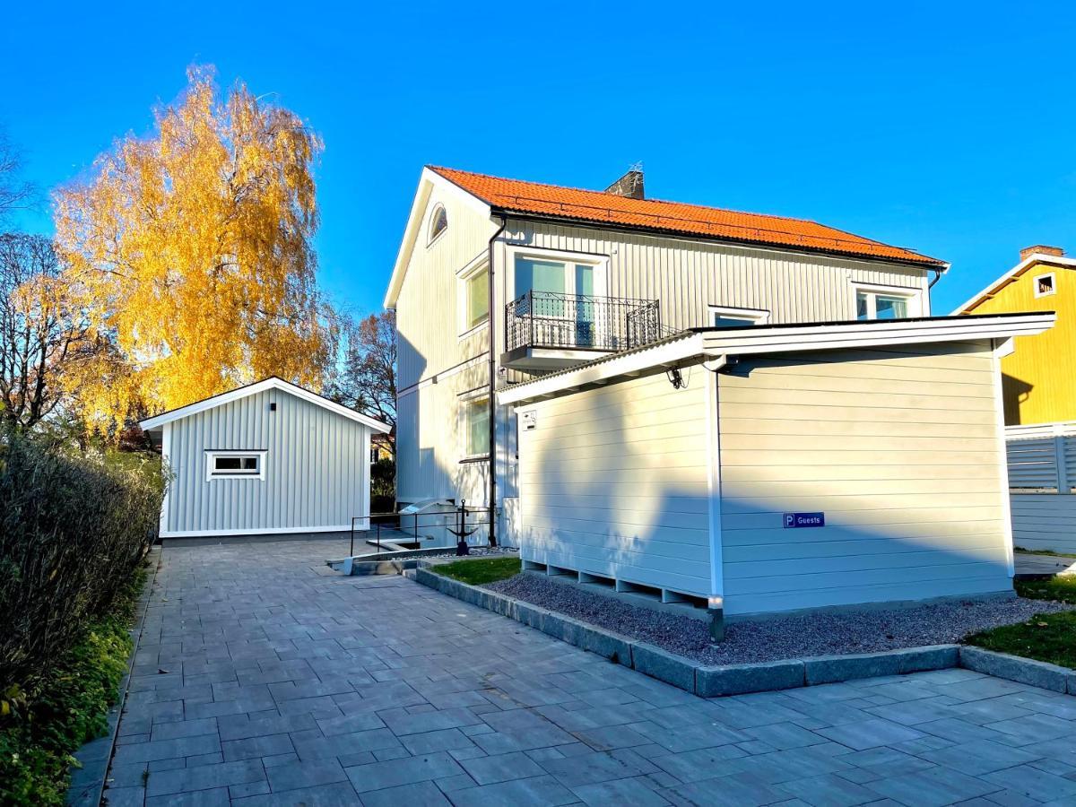 3 Rooms With Private Kitchen & Private Bathroom 5B Йевле Екстериор снимка