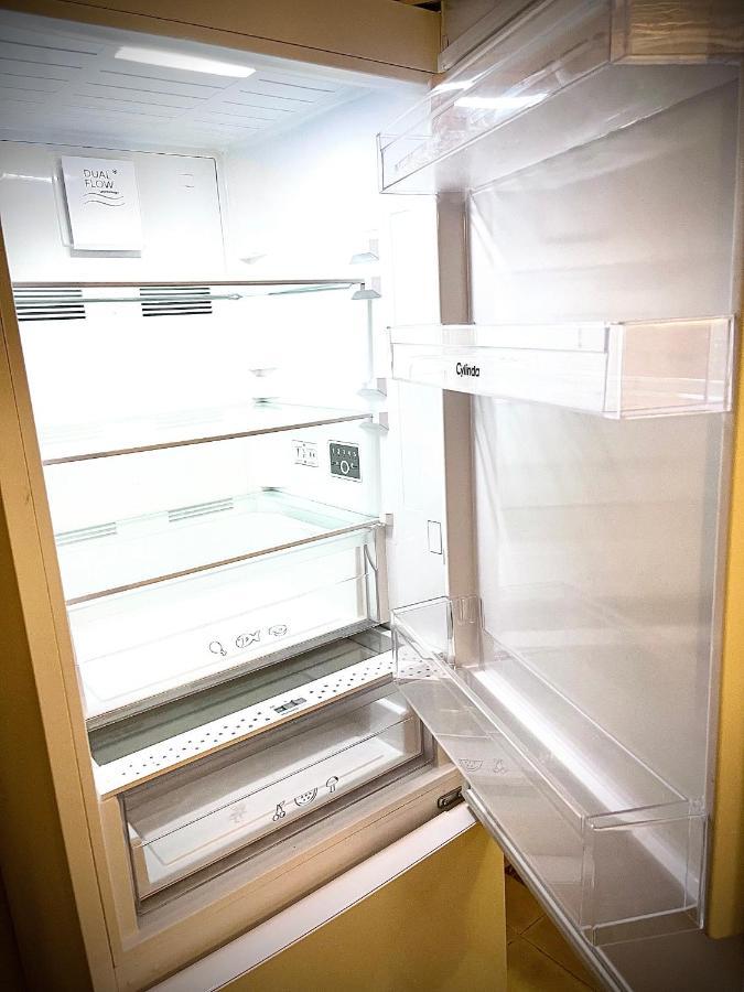 3 Rooms With Private Kitchen & Private Bathroom 5B Йевле Екстериор снимка